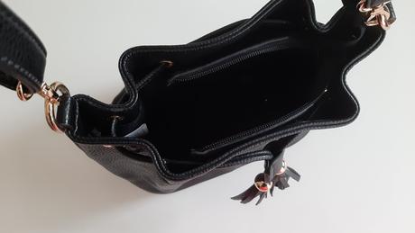 Nová kabelka strapce, 