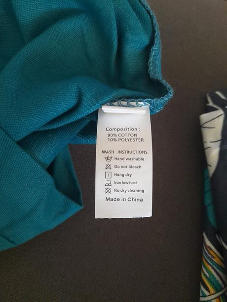 Sviatocny komplet, 128