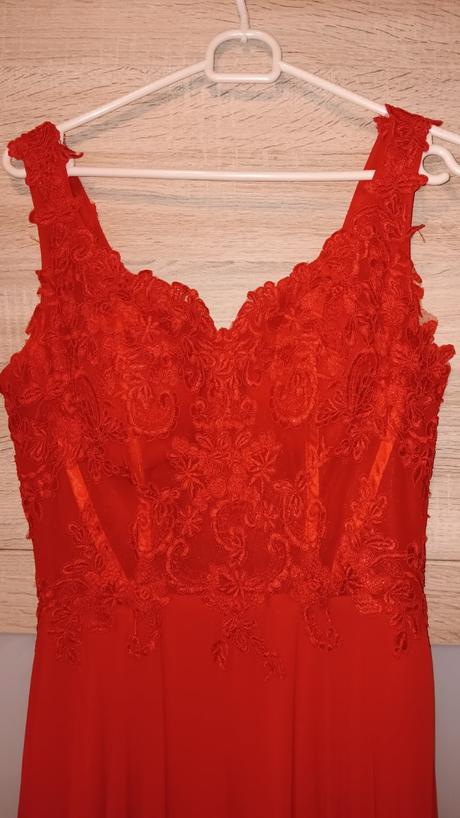 Spoločenské šaty, 40