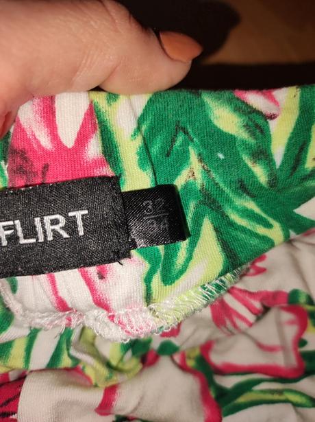 Dámske voľné  nohavice 32/34, xs