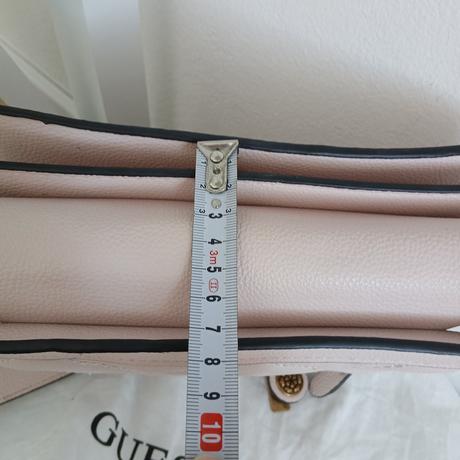 Guess pudrovo-ružová crossbody, guess