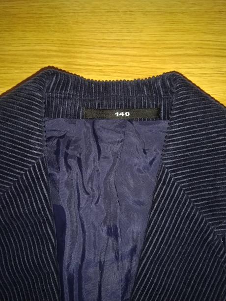 Elegantné sako futrované super stav140, 140