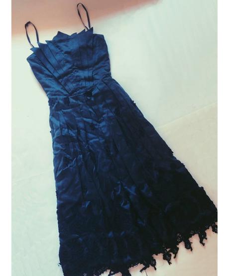 Tmavomodré dlhé šaty na štýl ghotic, s