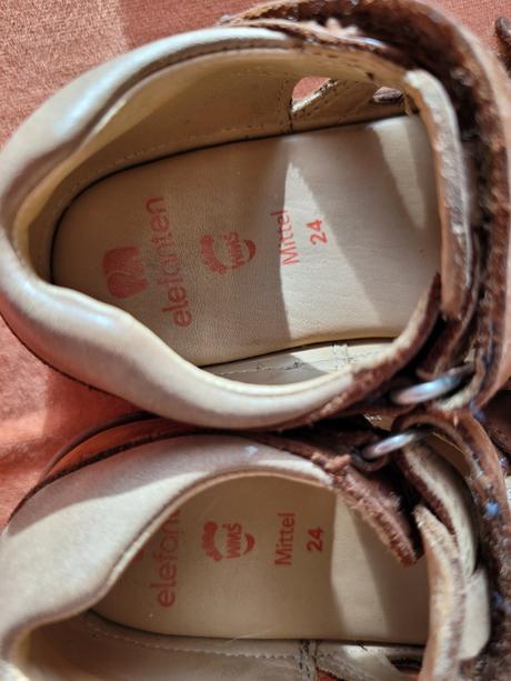 Sandále elefanten, elefanten,24