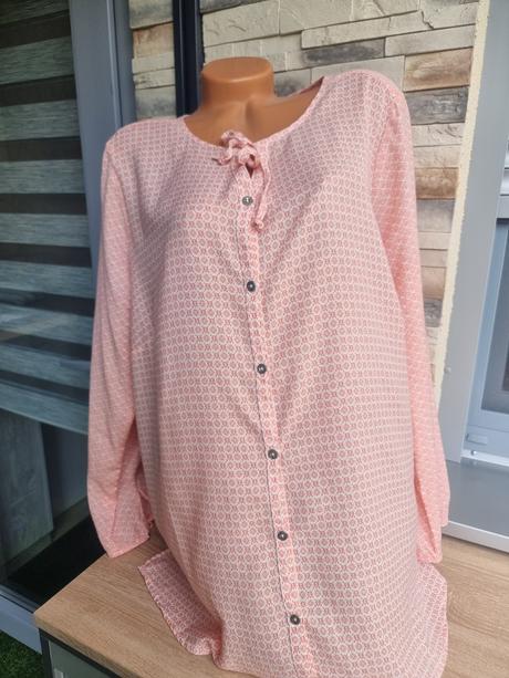 Bluzky znackove 46-48, 48