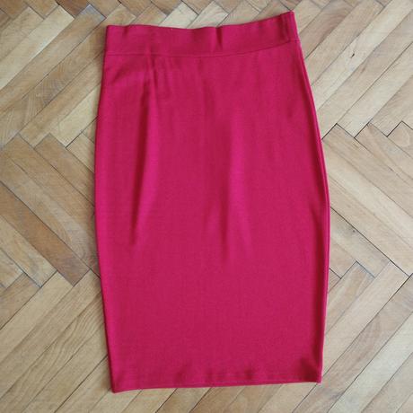 Púzdrová sukňa, amisu,38