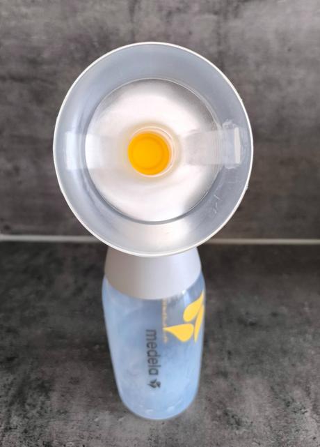 Odsávačka mlieka medela s príslušenstvom, 