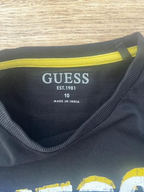 Tričko guess, guess,134