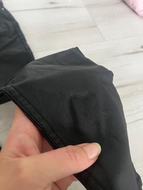 Čierne rifle, h&m,152