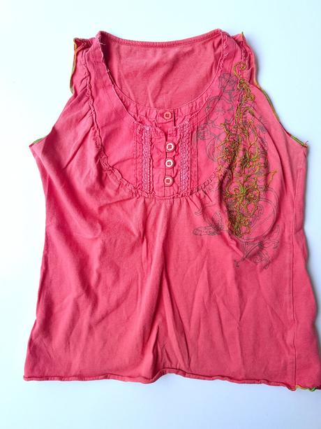 Tielko s výšivkou, marks & spencer,134