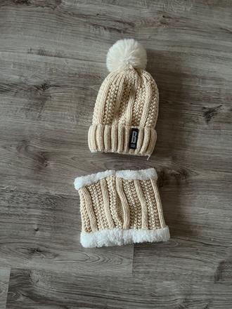 Čiapka a nákrčník, m