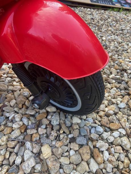 Elektrická motorka vespa, 