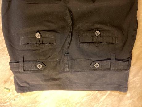 Nohavice tehotenske, 44