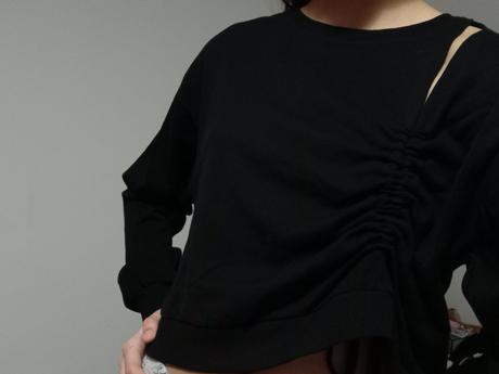 Mikina s výrezom na ramene, mohito,s