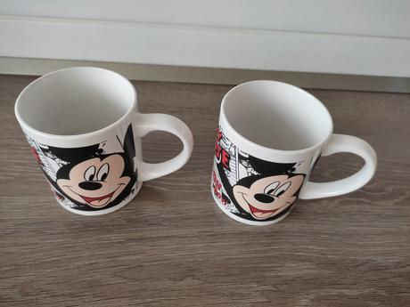Hrnčeky mickey mouse, 
