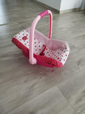 Autosedačka pre bábiky,