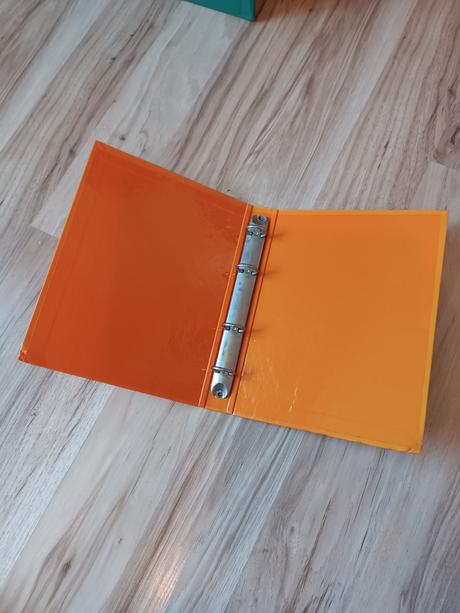 Oranžový šanón/zakladač,