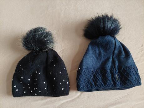 Dievčenské zimné čiapky, s