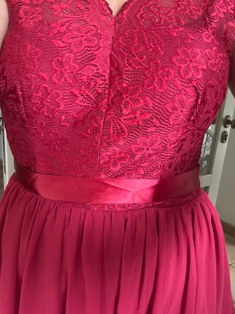 Slávnostne šaty, m