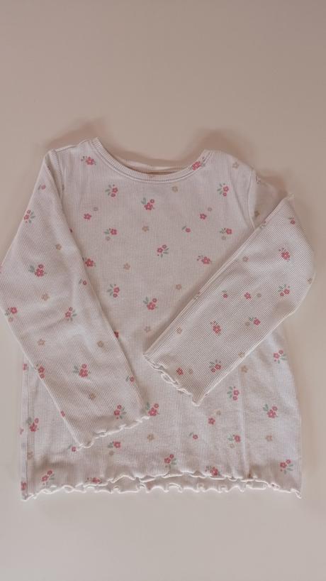 Nádherné tričko, vrubkovane, kvietky, dopodopo,110