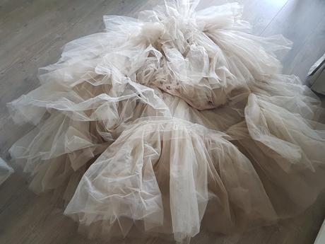 Velka spolocenska tulle sukna,