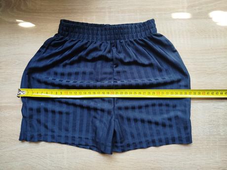 Sportove kratasy /elegantne/, tu,104