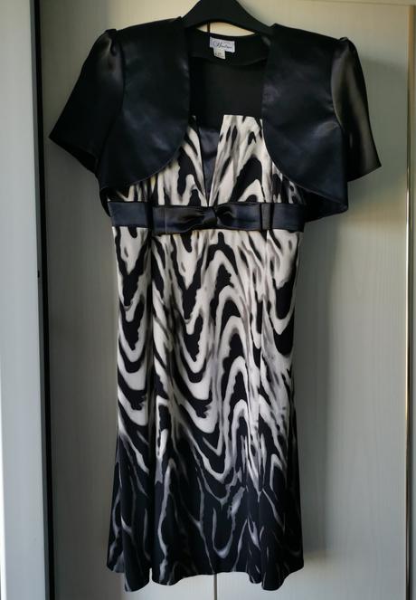 Spoločenské šaty, l