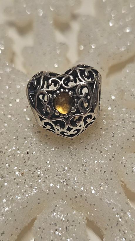 Pandora srdiecko, pandora