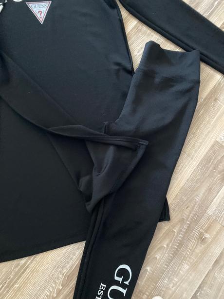 Predĺžená elastickárebrovaná suprava mikina+legíny, l