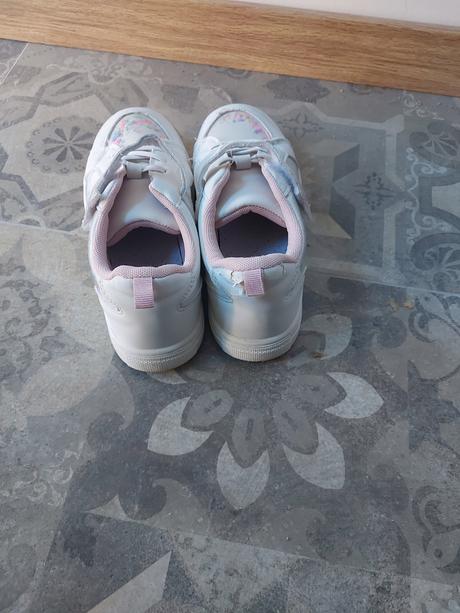 Tenisky, reserved,34