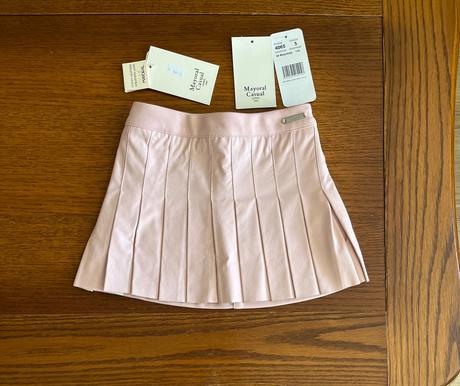 Prekrásna skladaná kožená suknička mayoral, mayoral,110