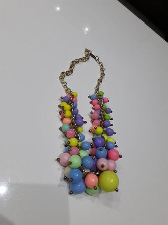 Dámsky náhrdelník,