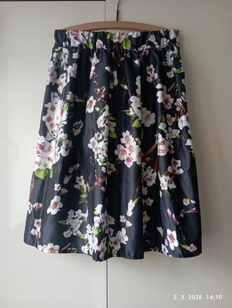 Kvetinová sukňa (už s poštovným), m