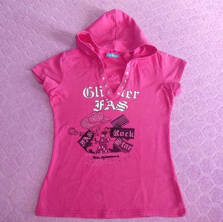 Ružové tričko s kapucňou a potlačou, m