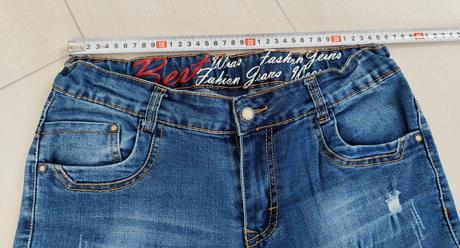 Predám chlapčenské rifľové kraťasy, 158