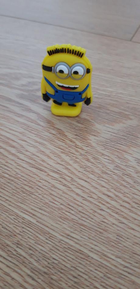 Figúrky z vajíčok, jogurtov a lízatiek, 