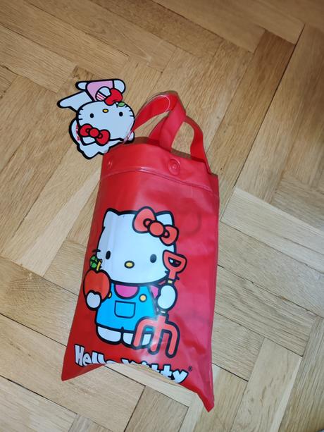 Hello kitty pršiplášť, hello kitty,104