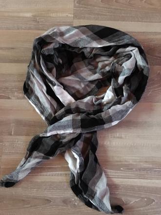 Kárované šatka 1x použitá, s