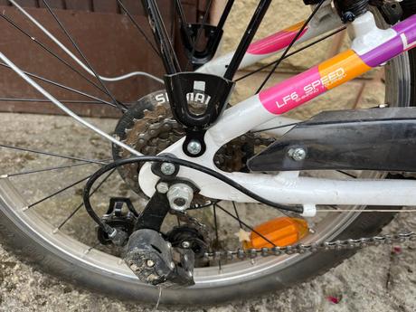 Dievčenský bicykel "20" s prehadzovačkou, 20