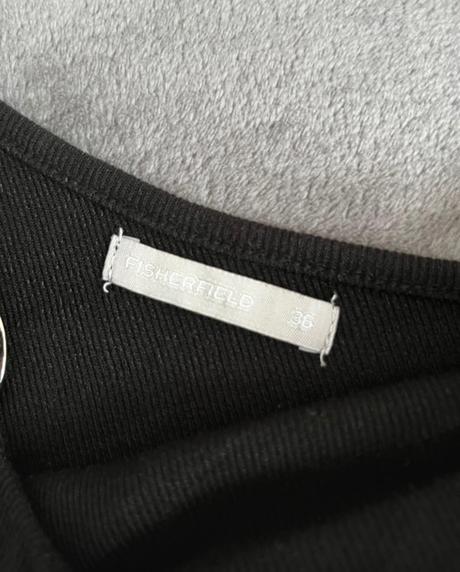 Čierny crop top, s
