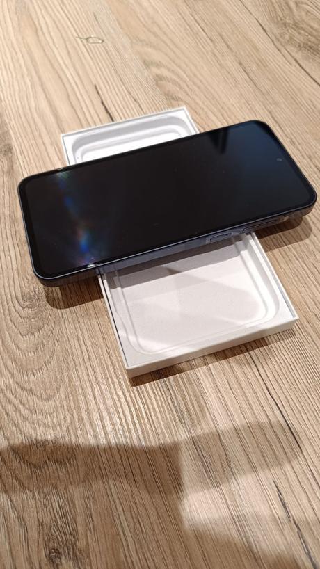 Predám samsung galaxy a35 8g/256 gb, samsung