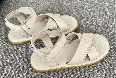 Donsje kožené sandálky, 29