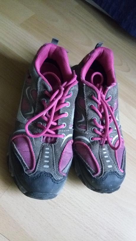 Turistické botasky, 35