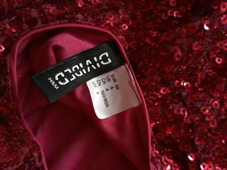 Cyklámenové trblietavé šaty zn. divided, 34