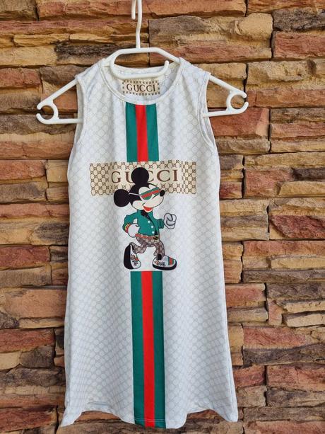 Dievčenské šaty, 134