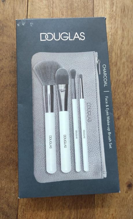 Douglas štetce nové, 