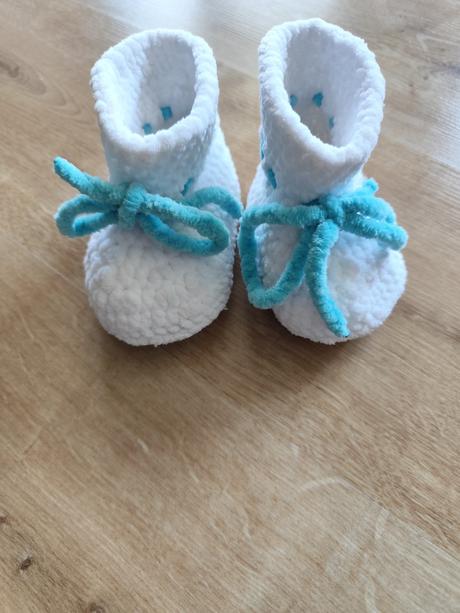 Háčkované papučky, 19