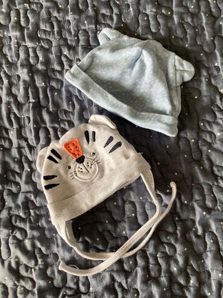 Tenké čiapky 0-3 mesiace, f&f,62