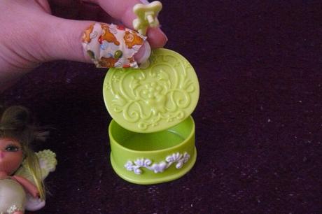 Barbie-minivíla so šperkovničkou,