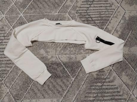 Povianočný výpredaj, s